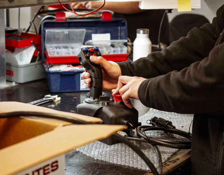 Servicios de producción y postproducción RB Componentes